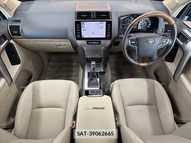 Toyota LAND CRUISER PRADO 2023-10 8354791-1