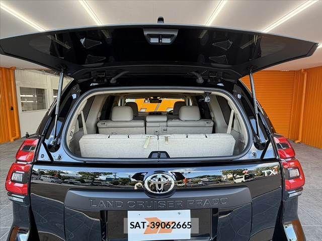 Toyota LAND CRUISER PRADO 2023-10 8354791-20
