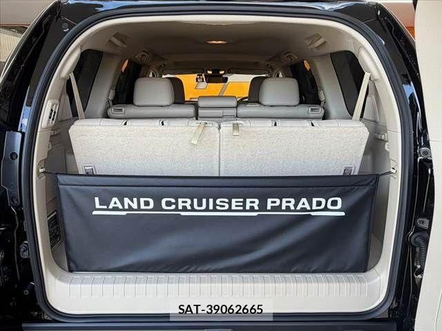 Toyota LAND CRUISER PRADO 2023-10 8354791-21