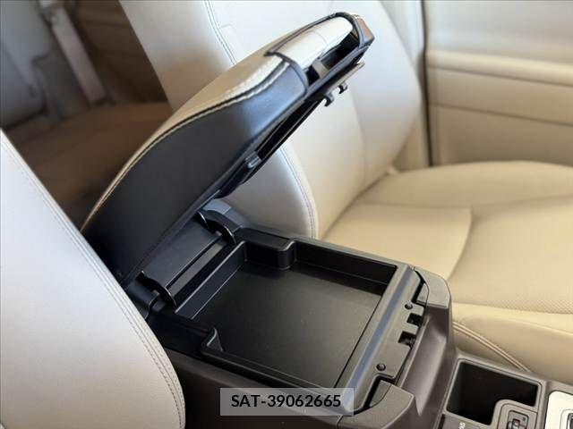 Toyota LAND CRUISER PRADO 2023-10 8354791-23