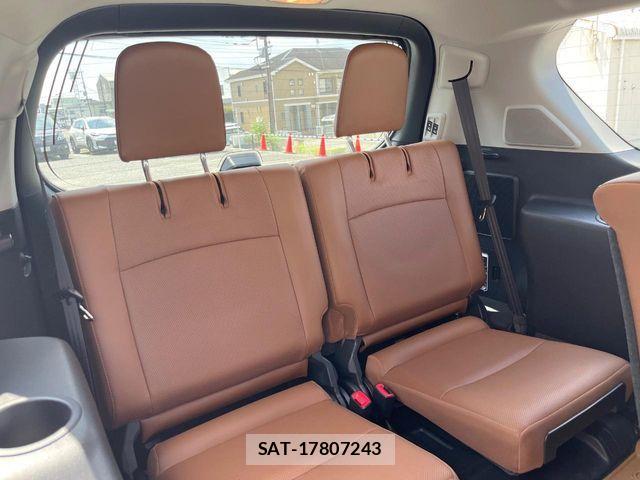 Toyota LAND CRUISER PRADO 2022-06 8354794-12