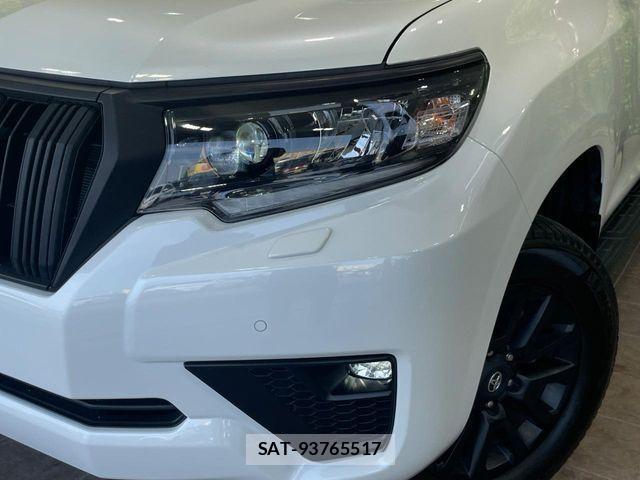 Toyota LAND CRUISER PRADO 2023-07 8354790-12