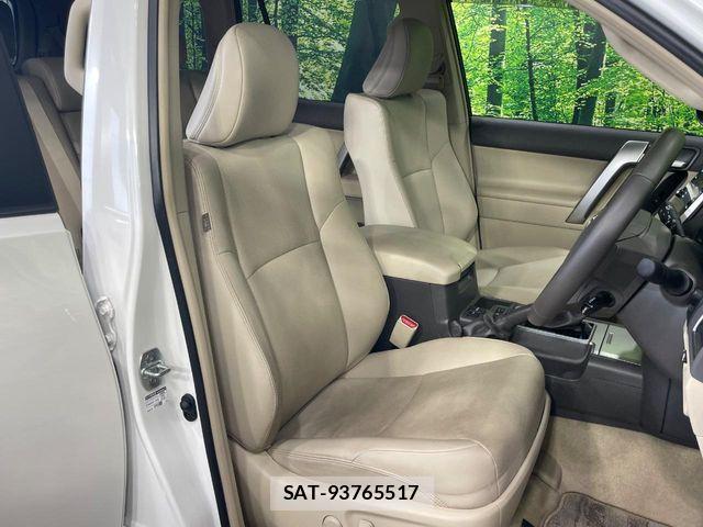 Toyota LAND CRUISER PRADO 2023-07 8354790-7