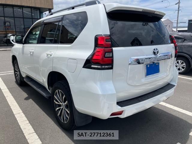 Toyota LAND CRUISER PRADO 2019-09 8354795-4