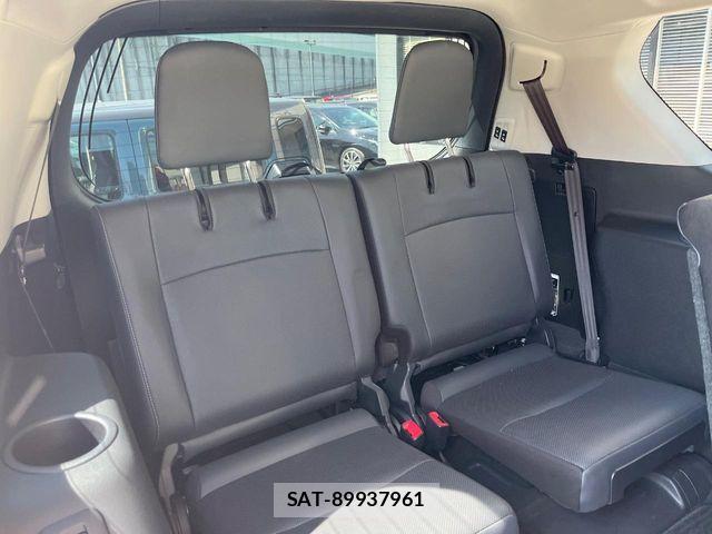 Toyota LAND CRUISER PRADO 2018-02 8354793-13