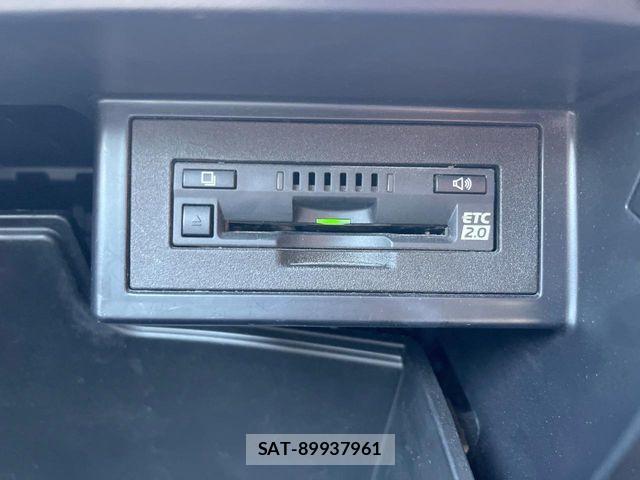 Toyota LAND CRUISER PRADO 2018-02 8354793-7