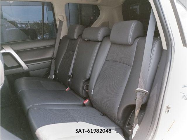 Toyota LAND CRUISER PRADO 2017-12 8354797-11