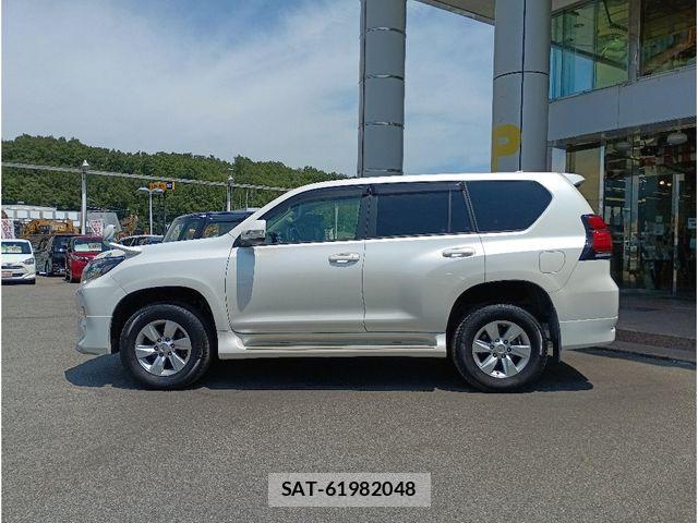 Toyota LAND CRUISER PRADO 2017-12 8354797-13