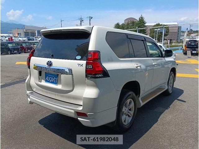 Toyota LAND CRUISER PRADO 2017-12 8354797-1