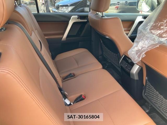 Toyota LAND CRUISER PRADO 2021-12 8366585-22