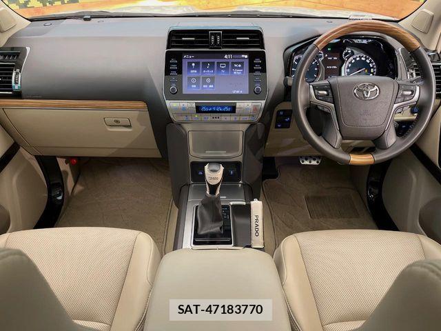 Toyota LAND CRUISER PRADO 2022-10 8366587-1