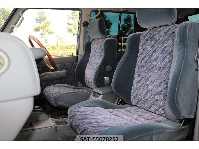 Toyota LAND CRUISER PRADO 1995-01 8366593-12