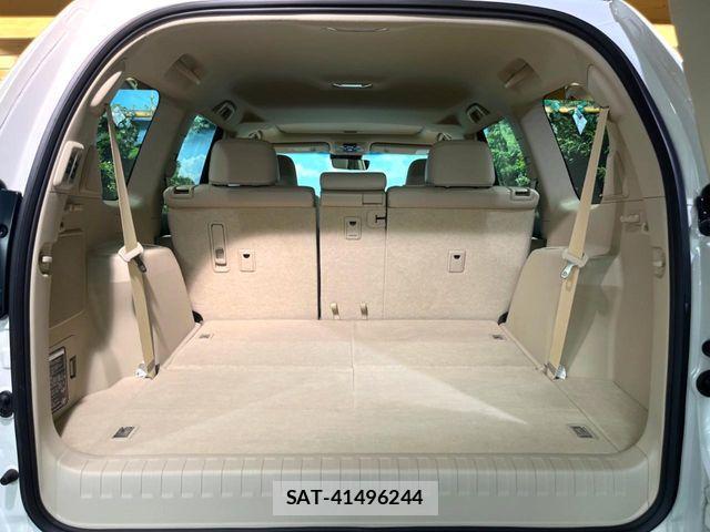 Toyota LAND CRUISER PRADO 2023-07 8366574-12