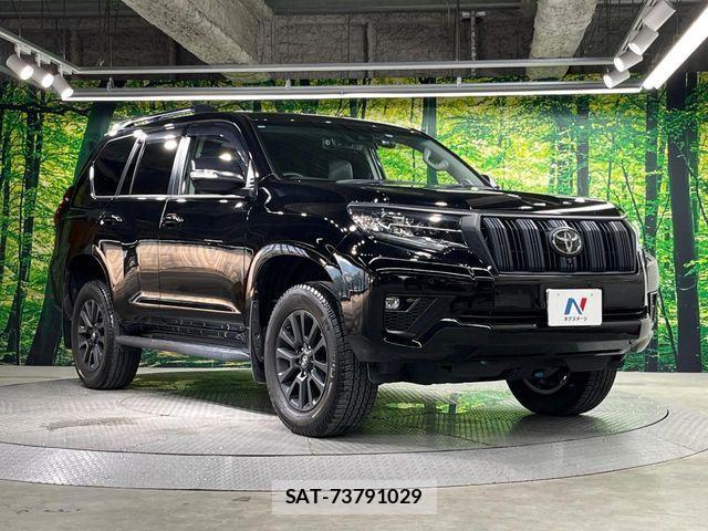 Toyota LAND CRUISER PRADO 2022-11 8366583-16