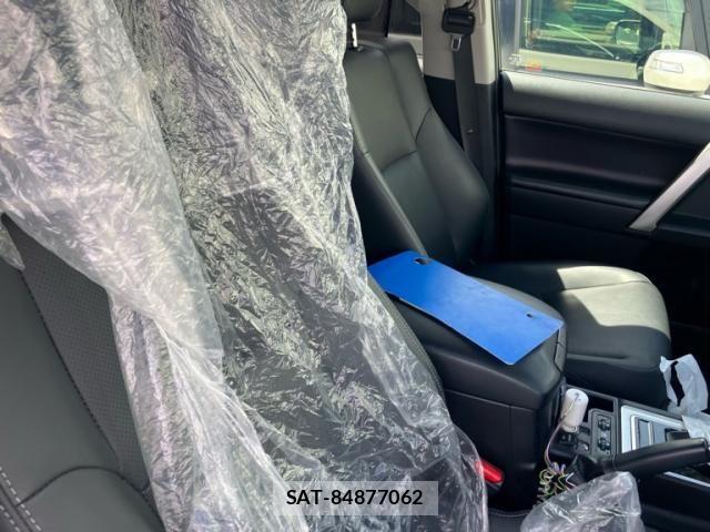 Toyota LAND CRUISER PRADO 2021-09 8366577-9