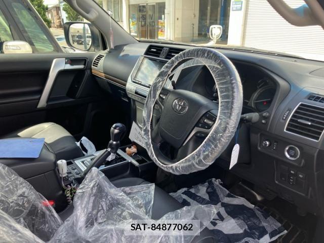 Toyota LAND CRUISER PRADO 2021-09 8366577-6