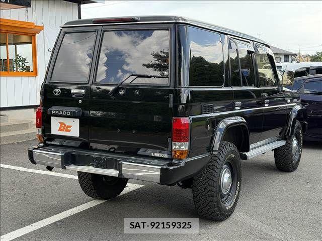 Toyota LAND CRUISER PRADO 1996-05 8366606-23