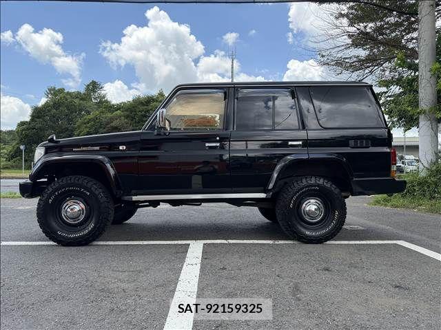 Toyota LAND CRUISER PRADO 1996-05 8366606-5