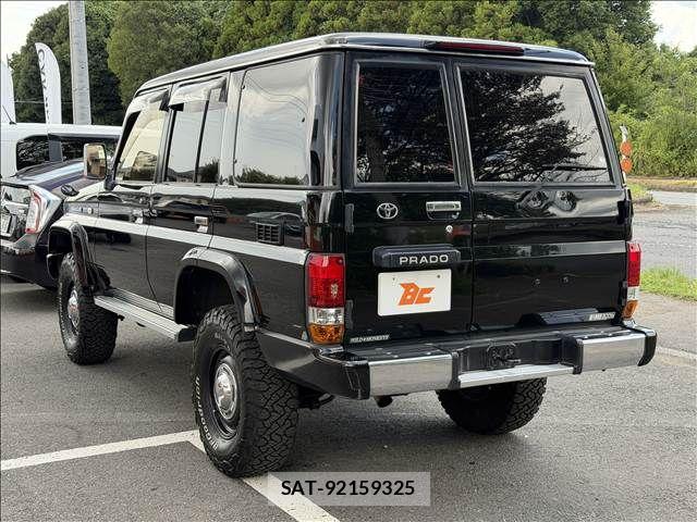 Toyota LAND CRUISER PRADO 1996-05 8366606-7