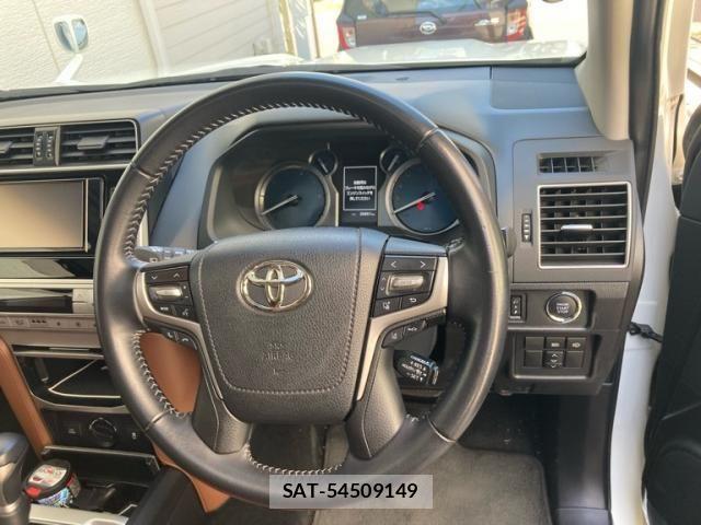 Toyota LAND CRUISER PRADO 2021-12 8366586-17