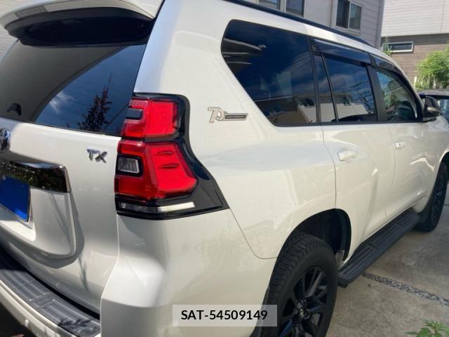 Toyota LAND CRUISER PRADO 2021-12 8366586-4