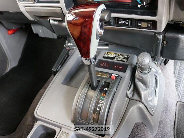 Toyota LAND CRUISER PRADO 1994-01 8366599-18