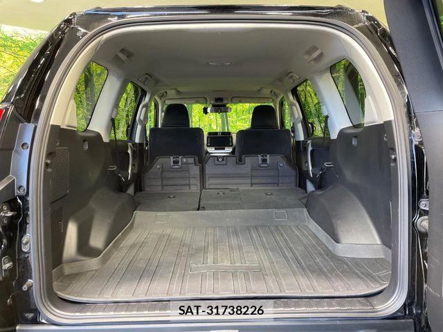 Toyota LAND CRUISER PRADO 2023-02 8366590-9