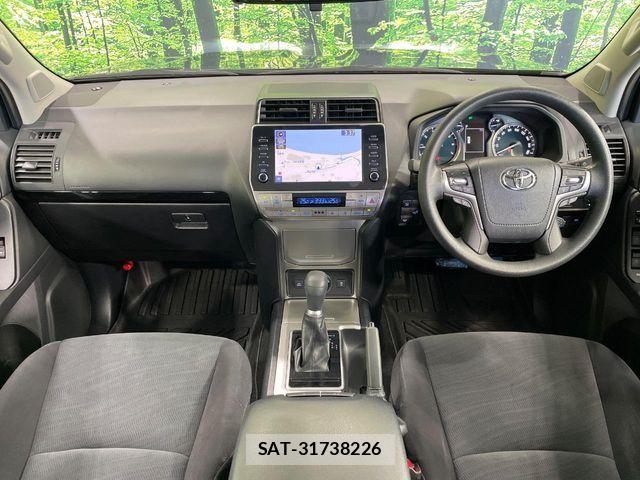 Toyota LAND CRUISER PRADO 2023-02 8366590-1