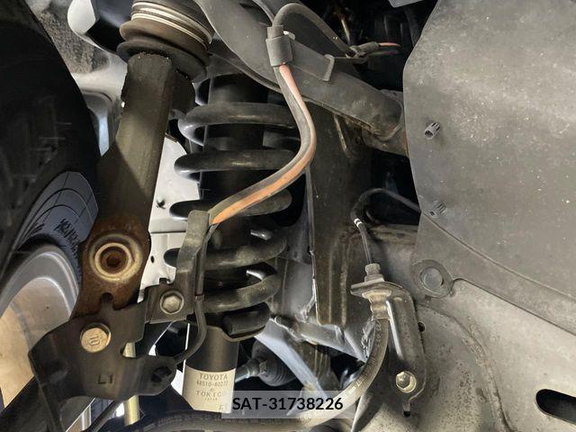 Toyota LAND CRUISER PRADO 2023-02 8366590-19