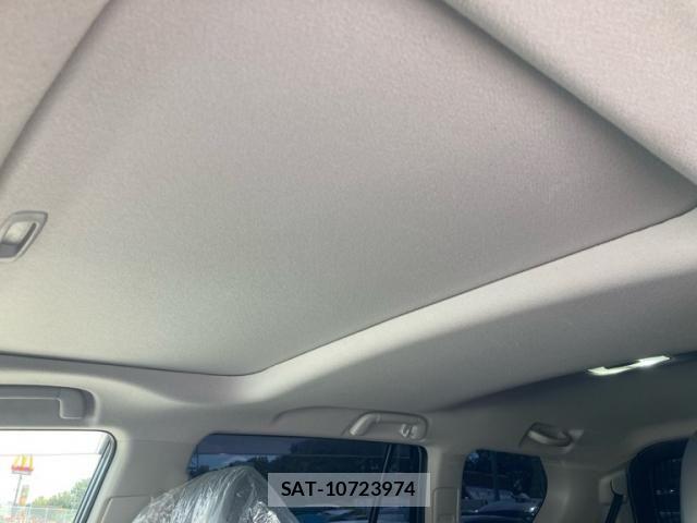 Toyota LAND CRUISER PRADO 2021-10 8366575-12