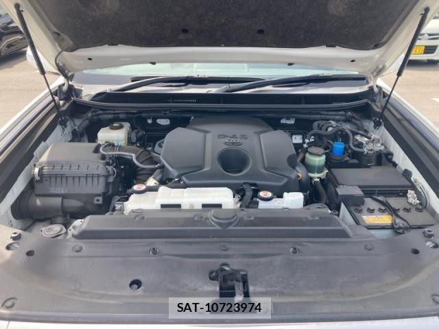Toyota LAND CRUISER PRADO 2021-10 8366575-3