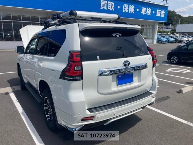 Toyota LAND CRUISER PRADO 2021-10 8366575-7