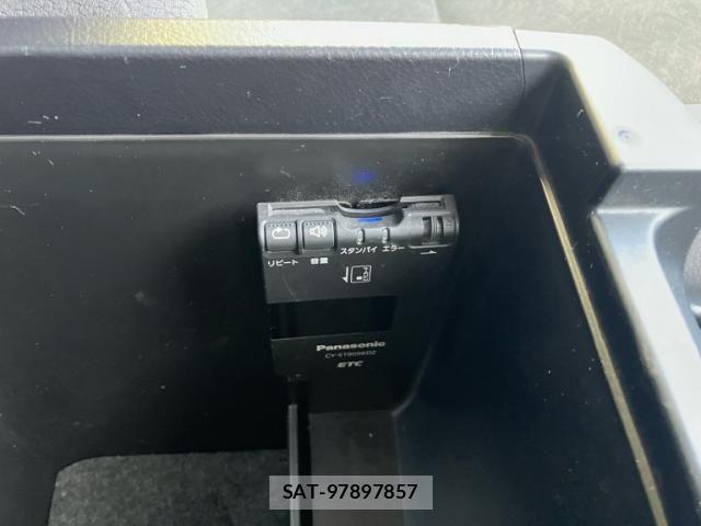 Toyota LAND CRUISER PRADO 2008-09 8366607-17