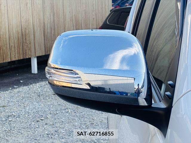 Toyota LAND CRUISER PRADO 2021-04 8366591-26
