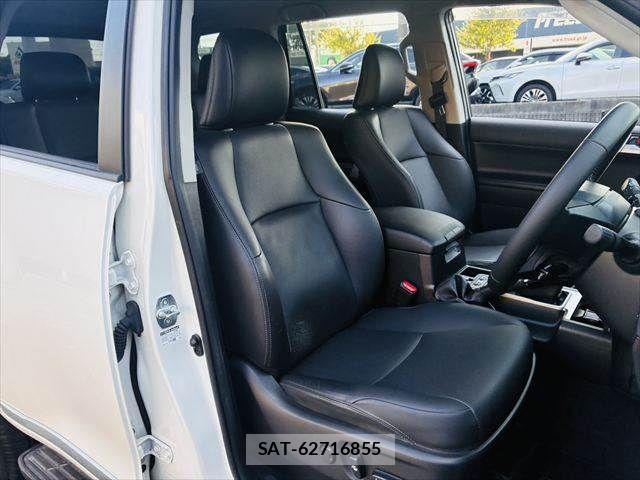 Toyota LAND CRUISER PRADO 2021-04 8366591-7