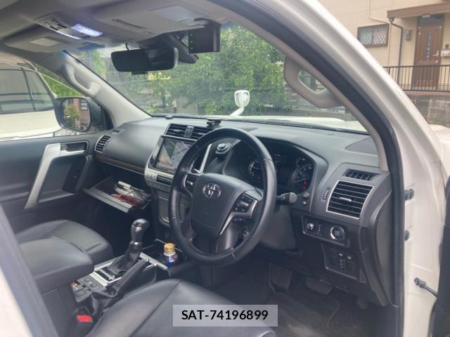 Toyota LAND CRUISER PRADO 2020-02 8366597-10