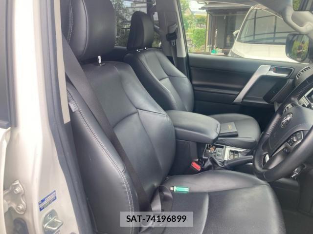 Toyota LAND CRUISER PRADO 2020-02 8366597-11