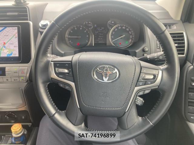 Toyota LAND CRUISER PRADO 2020-02 8366597-14