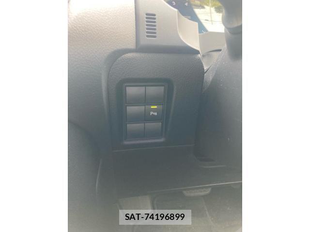 Toyota LAND CRUISER PRADO 2020-02 8366597-17