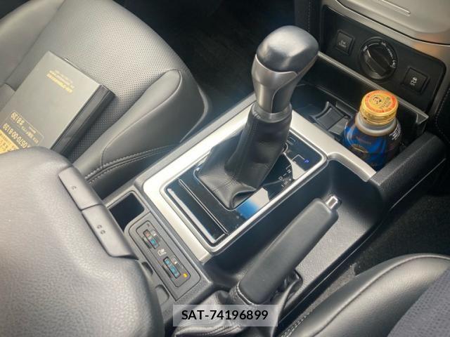 Toyota LAND CRUISER PRADO 2020-02 8366597-20