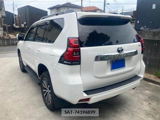 Toyota LAND CRUISER PRADO 2020-02 8366597-2