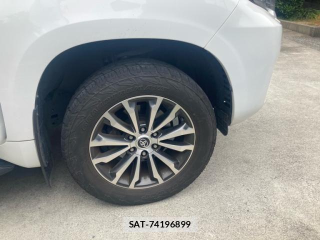 Toyota LAND CRUISER PRADO 2020-02 8366597-8