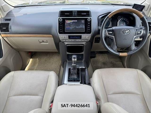 Toyota LAND CRUISER PRADO 2019-12 8366594-1