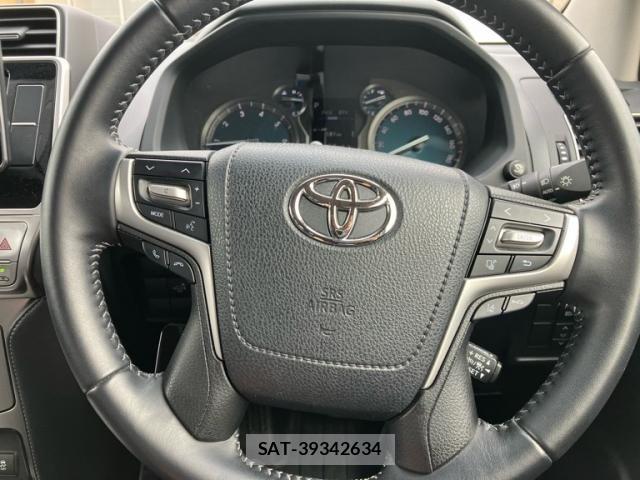 Toyota LAND CRUISER PRADO 2022-09 8366596-13