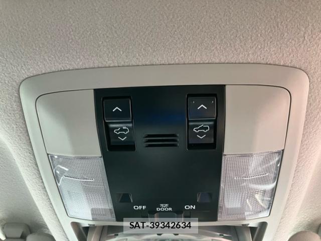 Toyota LAND CRUISER PRADO 2022-09 8366596-16