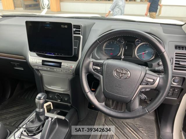 Toyota LAND CRUISER PRADO 2022-09 8366596-6