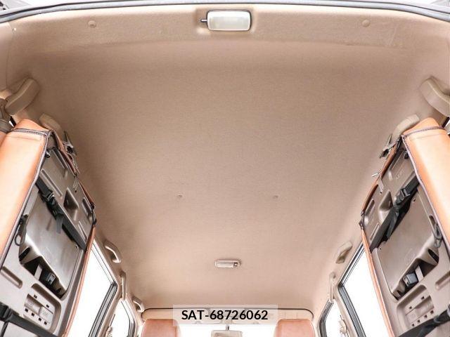 Toyota LAND CRUISER PRADO 2001-01 8366588-9
