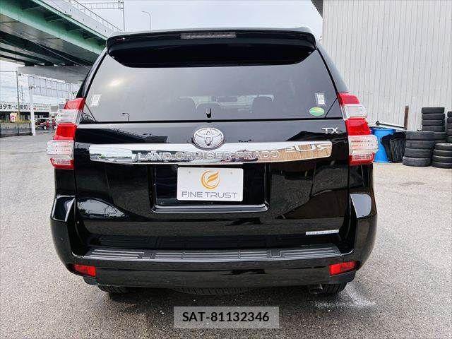 Toyota LAND CRUISER PRADO 2015-10 8366603-19