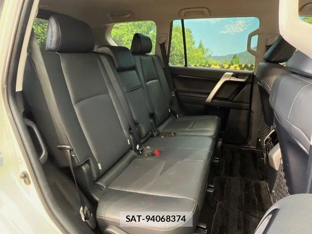 Toyota LAND CRUISER PRADO 2018-12 8366580-9