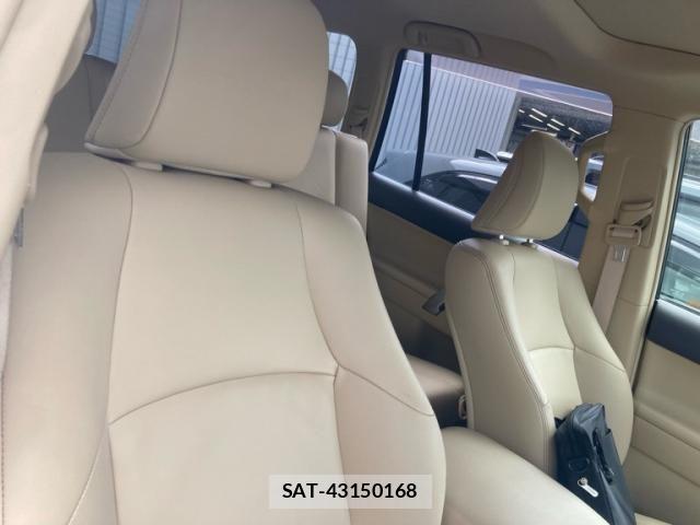 Toyota LAND CRUISER PRADO 2017-01 8366601-15